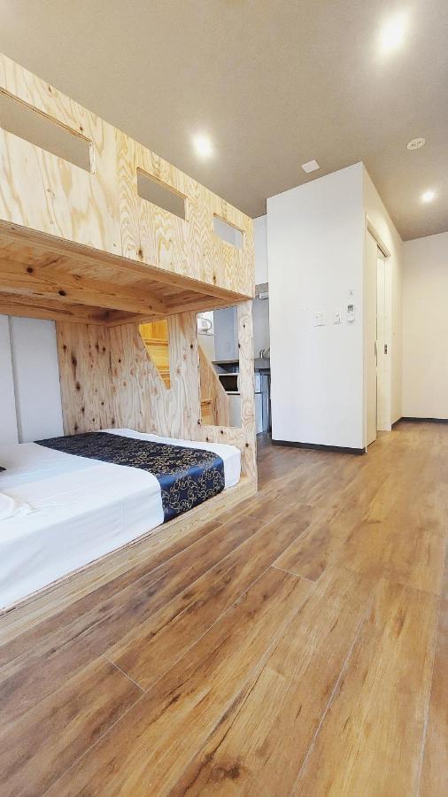 Poly Apartemen Osaka
