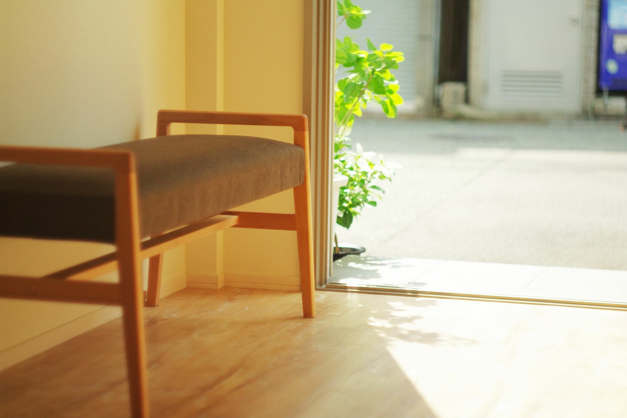 Poly Apartemen *